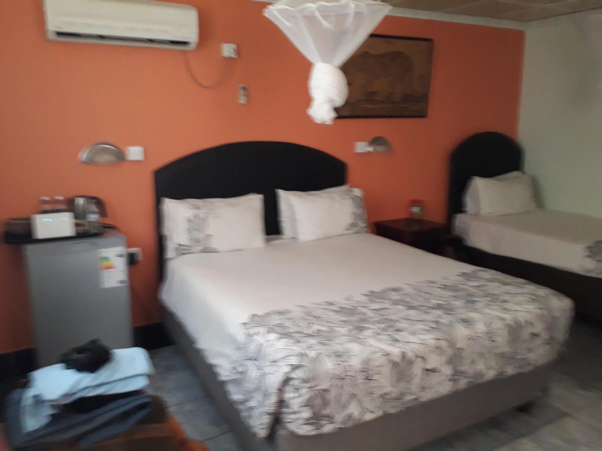 Gloria'S Bed And Breakfast Livingstone Exterior foto