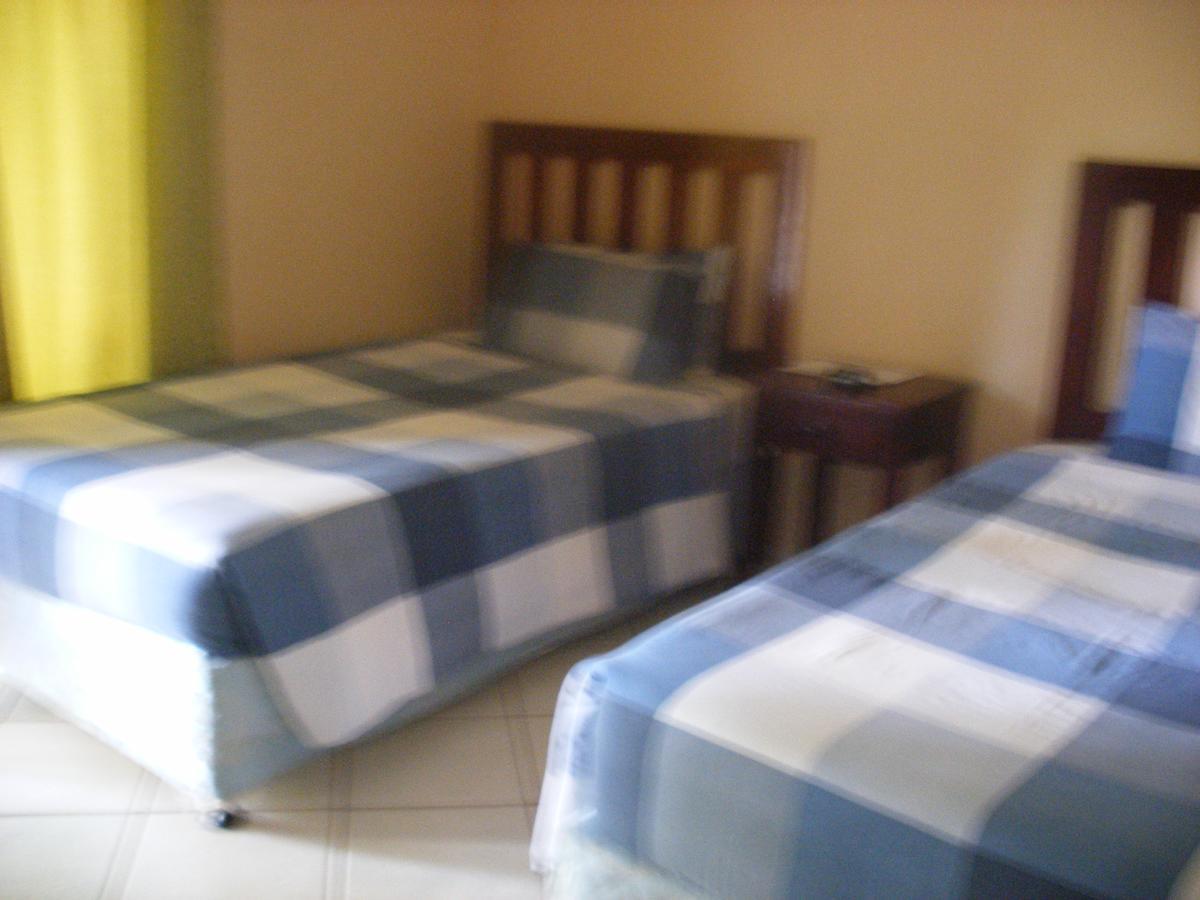 Gloria'S Bed And Breakfast Livingstone Exterior foto
