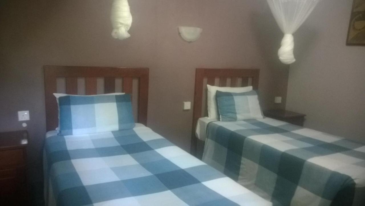 Gloria'S Bed And Breakfast Livingstone Exterior foto